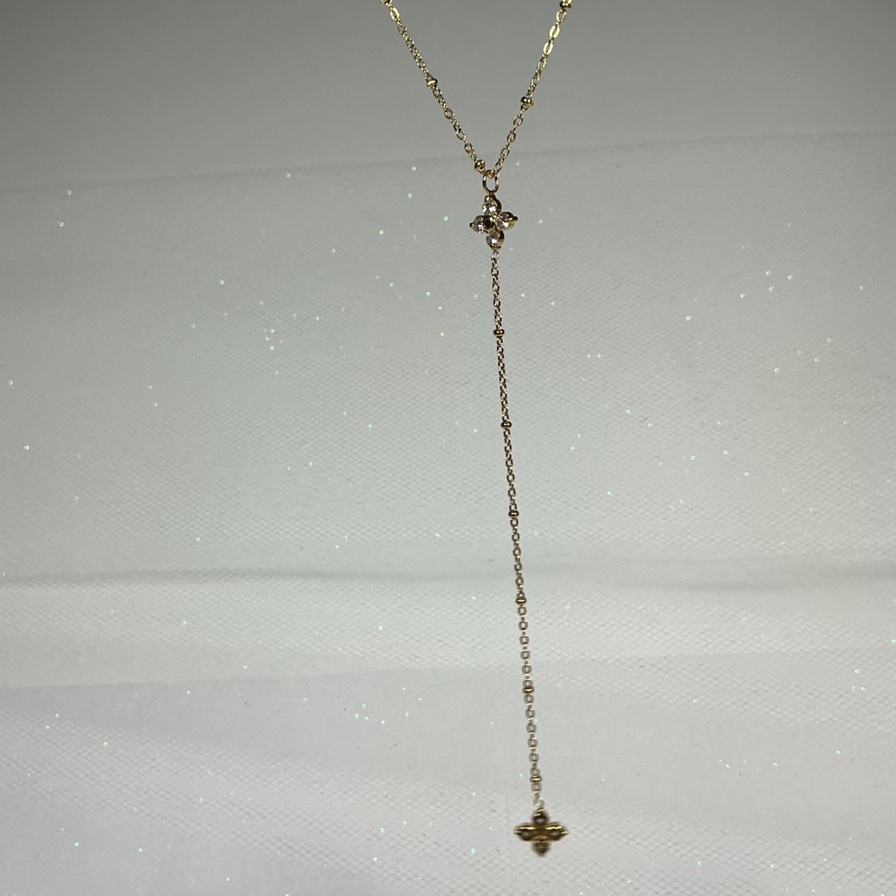 Dainty Delicate LayereClover Collarbone Lariat Style Hypoallergenic Necklace - Picture 5 of 13